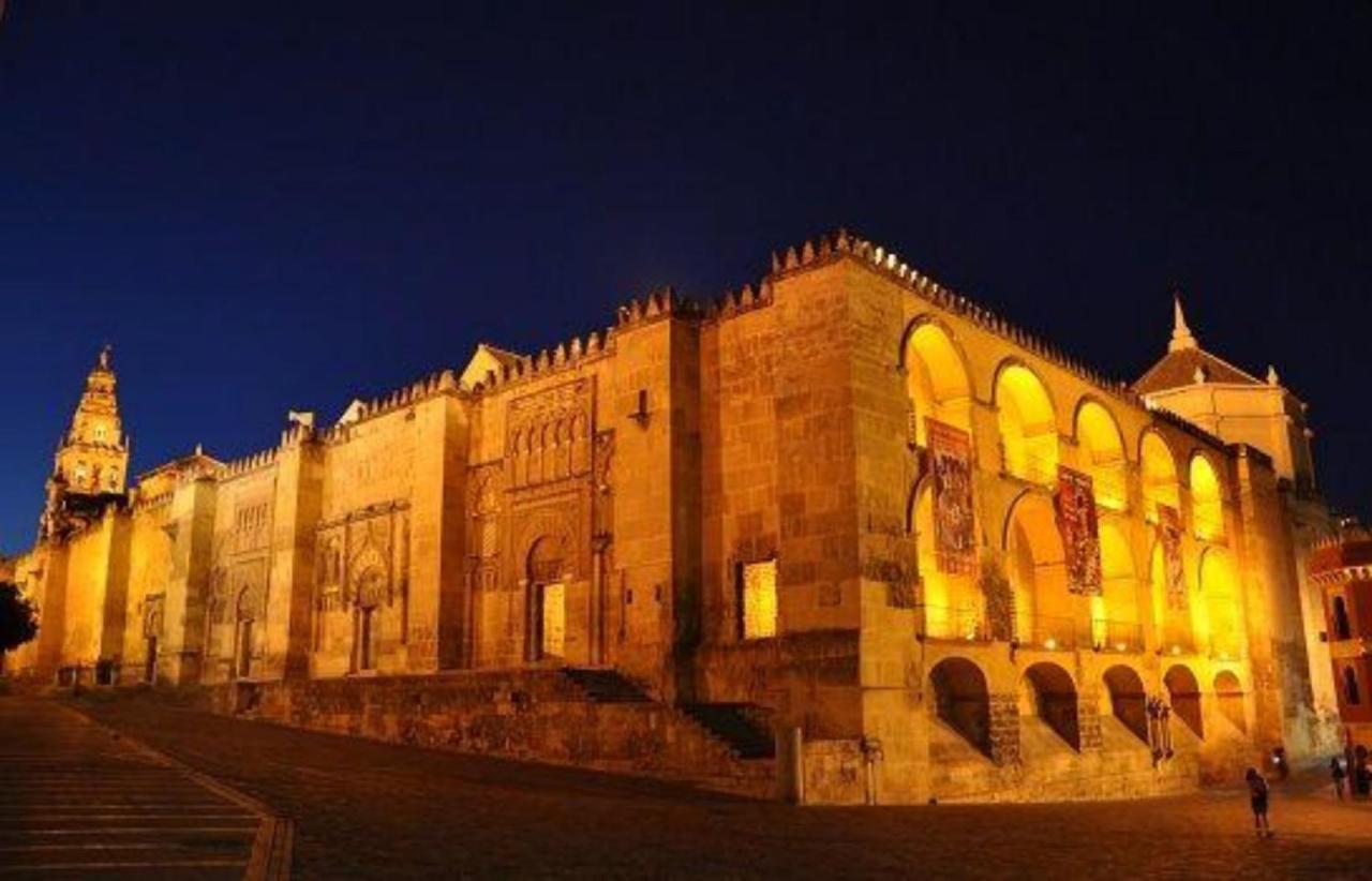 Apartamento La Muralla De San Lorenzo قرطبة المظهر الخارجي الصورة